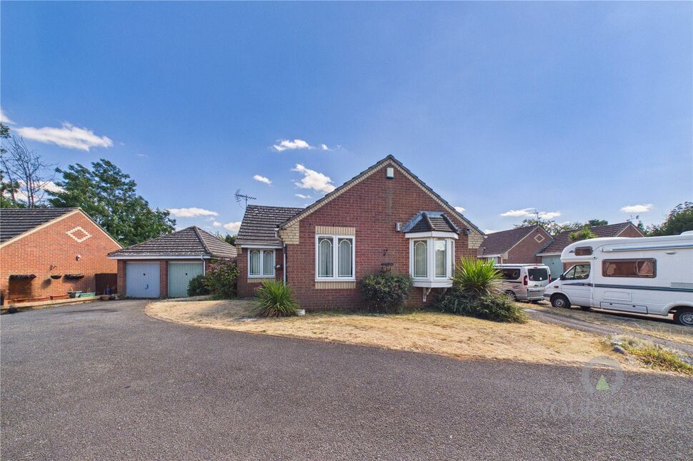 Main image of 2 bedroom Detached Bungalow for sale, Lismore Close, Great Billing, Northampton, NN3