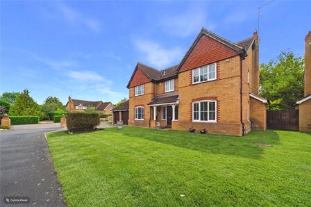 Honeysuckle Way, 5 bedroom Detached House for sale, &pound;700,000