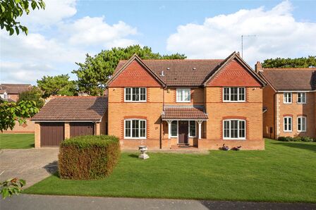 Honeysuckle Way, Abington Vale, 5 bedroom Detached House for sale, &pound;700,000