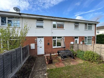 2 bedroom Mid Terrace House to rent