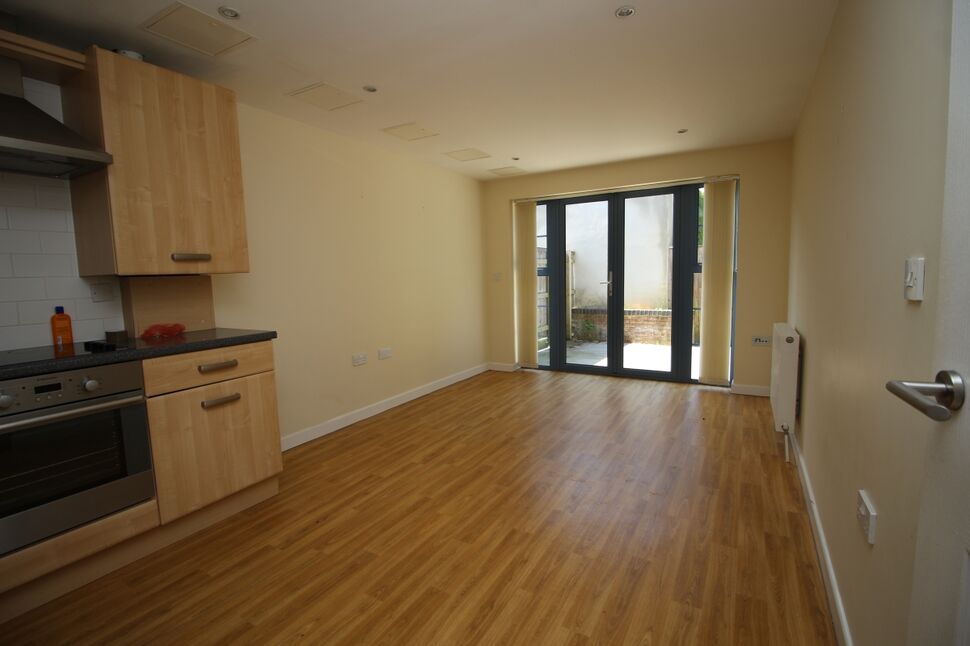 Open Plan Living Room / Kitchen
