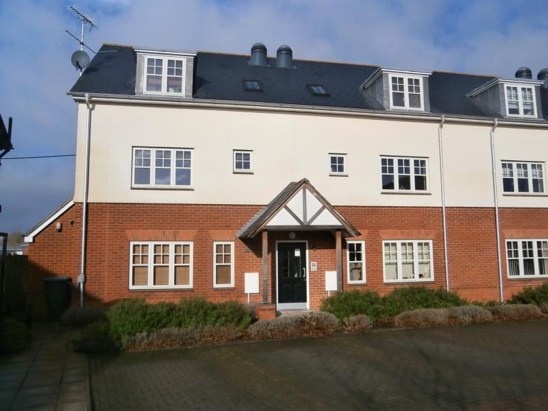 Main image of 1 bedroom Flat to rent, Tidworth Road, Ludgershall, Hampshire, SP11