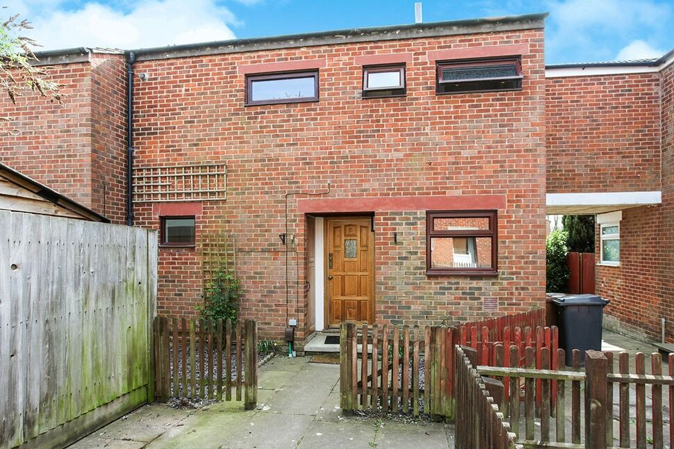 Main image of 3 bedroom Mid Terrace House to rent, Ribble Court, Andover, Hampshire, SP10