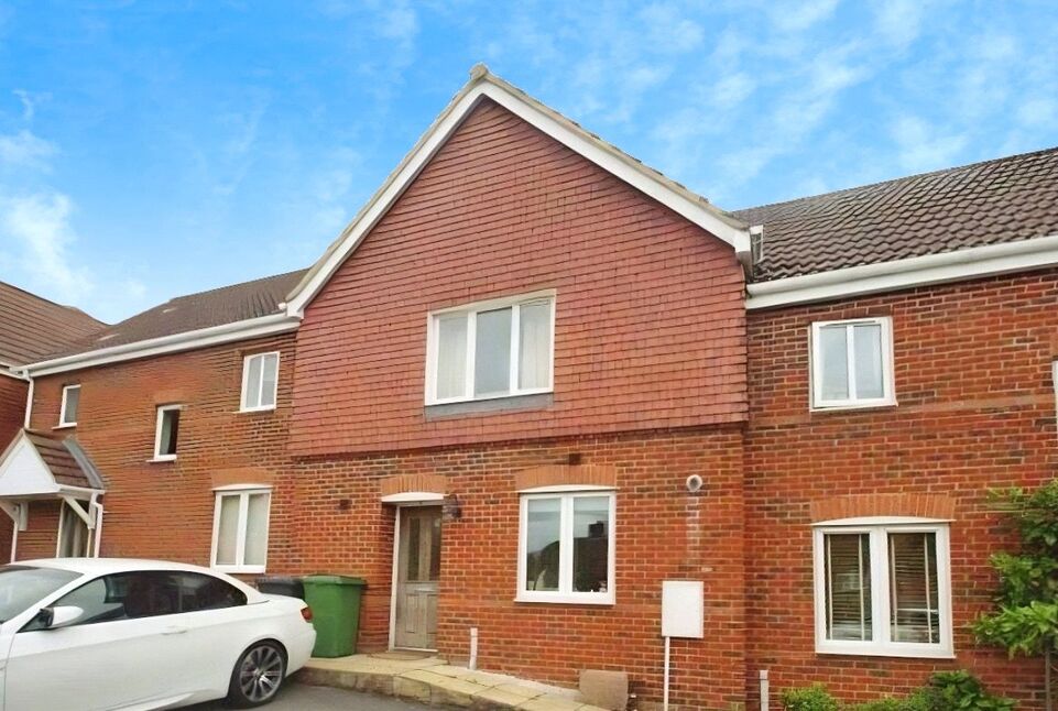 Main image of 2 bedroom Mid Terrace House to rent, Cherry Orchard, Whitchurch, Hampshire, RG28