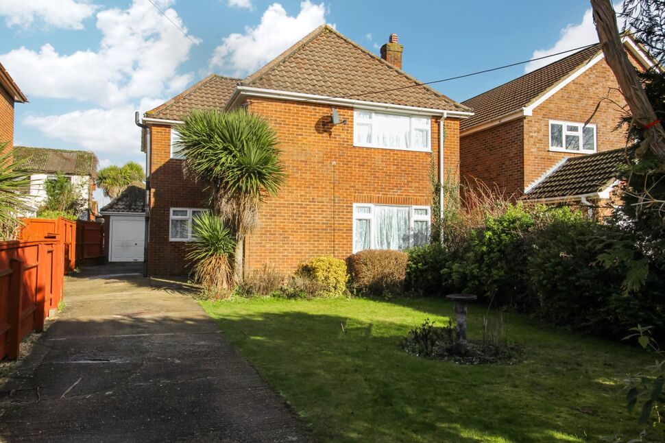 Main image of 3 bedroom Detached House to rent, Weyhill Road, Andover, Hampshire, SP10