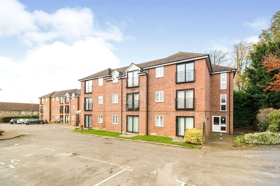 Main image of 1 bedroom Flat for sale, Woodlands Way, Andover, Hampshire, SP10