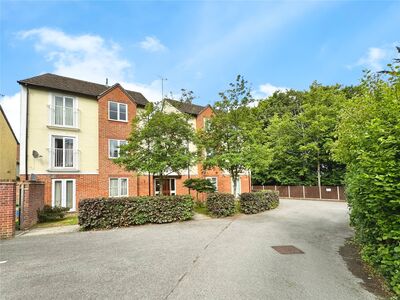 Gander Drive, 1 bedroom  Flat for sale, £140,000