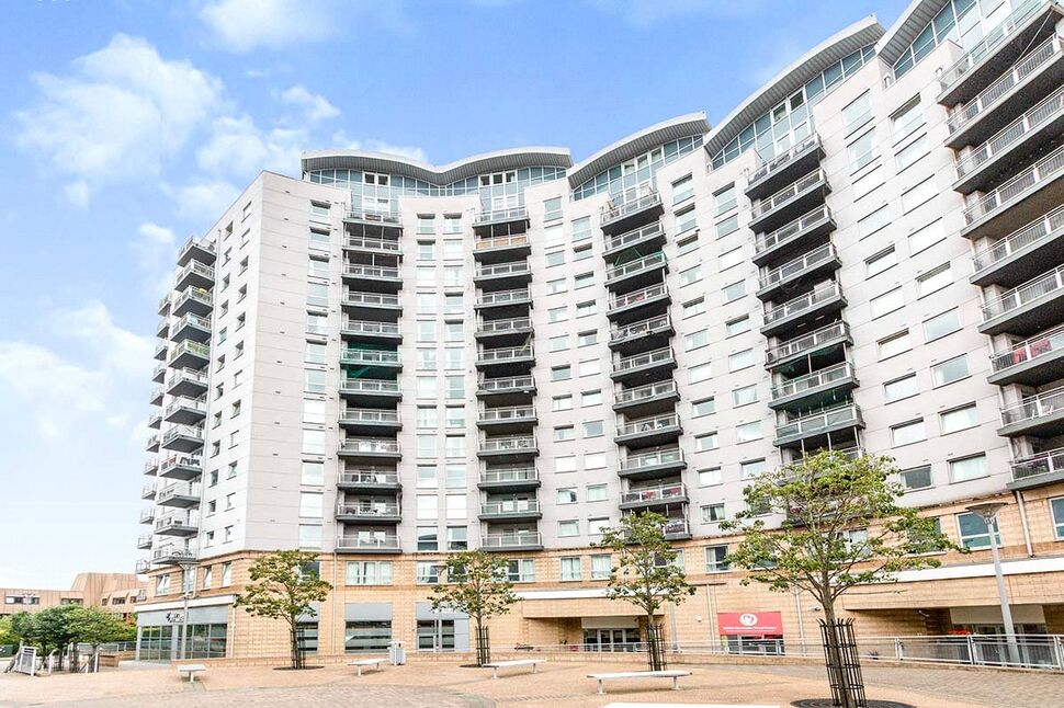 Main image of 2 bedroom Flat to rent, Alencon Link, Basingstoke, Hampshire, RG21