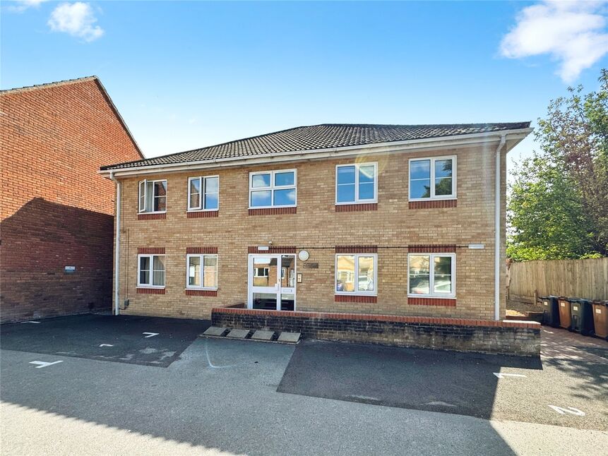 Main image of 2 bedroom Flat to rent, Lynwood Drive, Andover, Hampshire, SP10