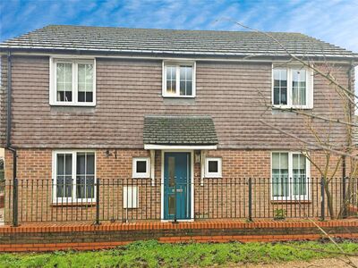 Rye Way, 4 bedroom Detached House for sale, &pound;425,000