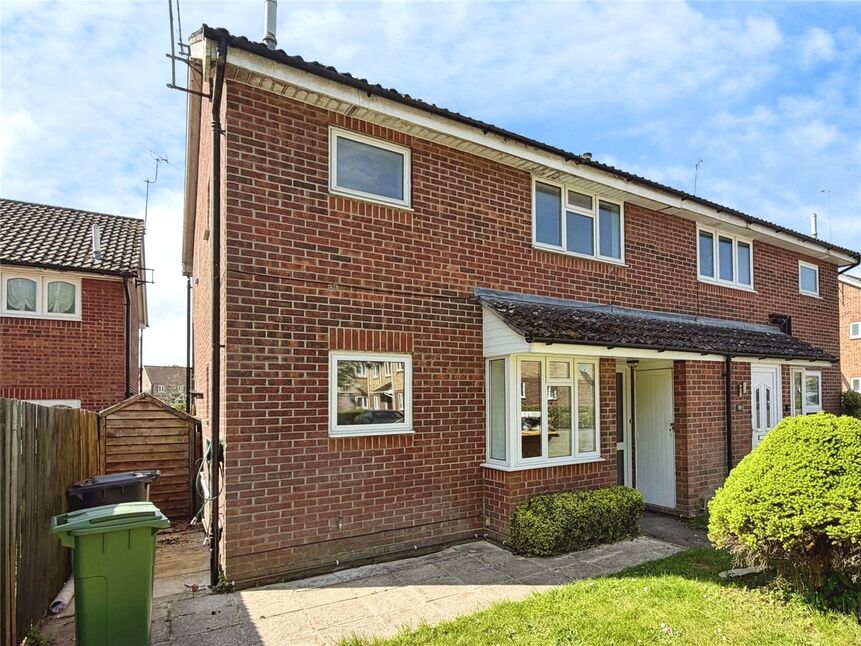 Main image of 1 bedroom Mid Terrace House for sale, Hartley Meadows, Whitchurch, Hampshire, RG28