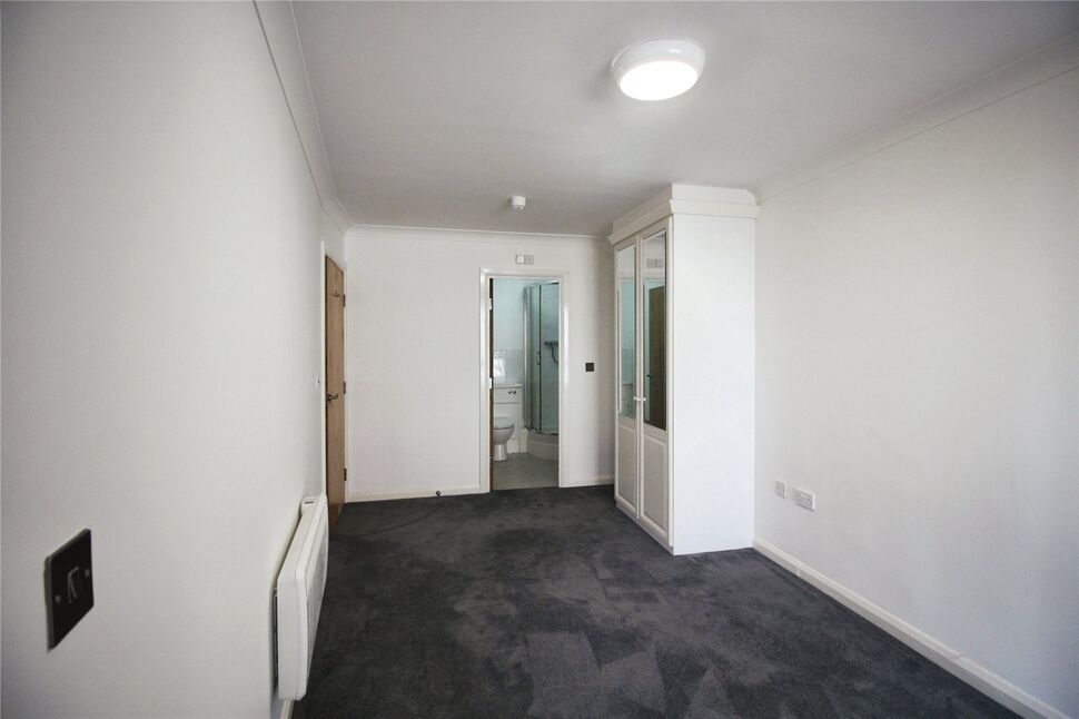 Main image of 2 bedroom Flat to rent, Alencon Link, Basingstoke, Hampshire, RG21