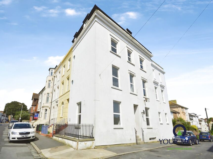 Main image of 2 bedroom Flat to rent, London Street, Folkestone, Kent, CT20