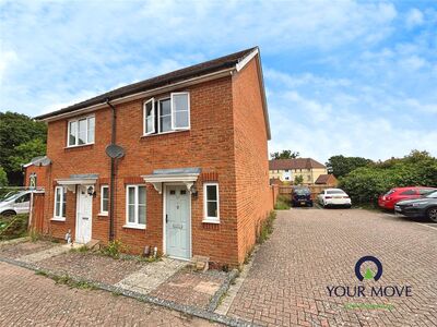 2 bedroom Semi Detached House to rent
