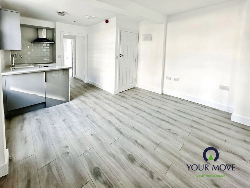 Main image of 1 bedroom Flat to rent, Middle Row, Ashford, Kent, TN24