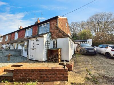 3 bedroom End Terrace House to rent