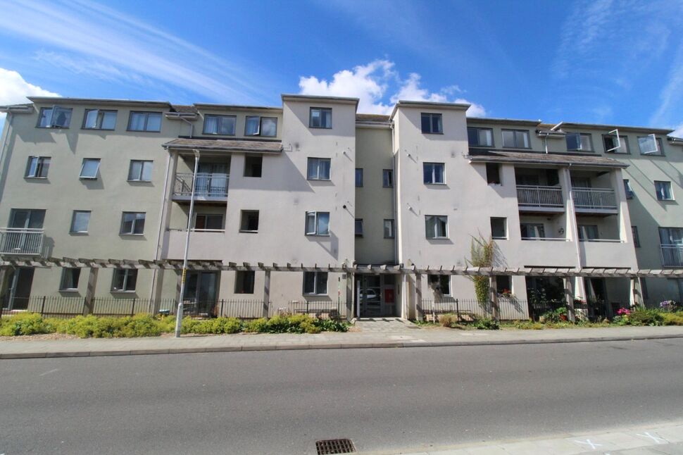 Main image of 2 bedroom Flat for sale, Adams Drive, Willesborough, Kent, TN24