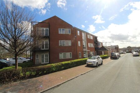2 bedroom  Flat to rent