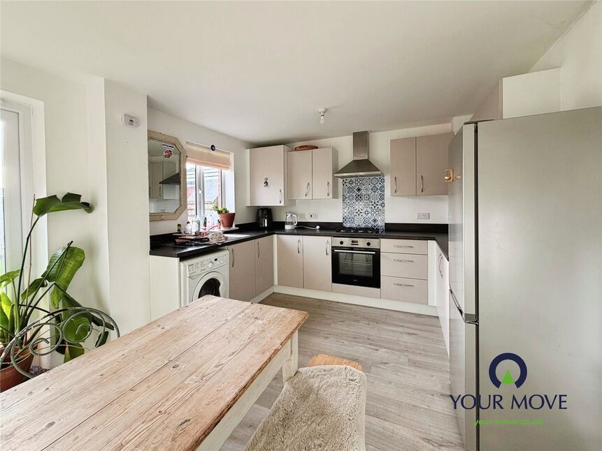 Main image of 3 bedroom Semi Detached House to rent, Bennett Close, Hythe, Kent, CT21