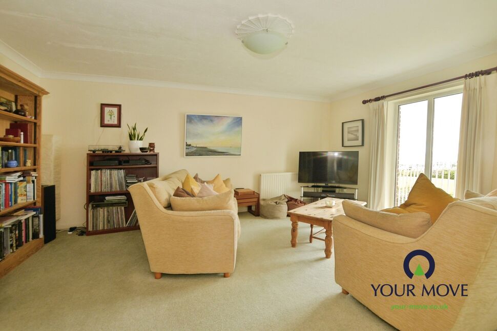 Lounge / Dining Room