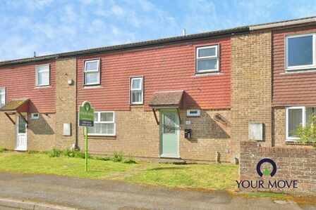 4 bedroom Mid Terrace House for sale