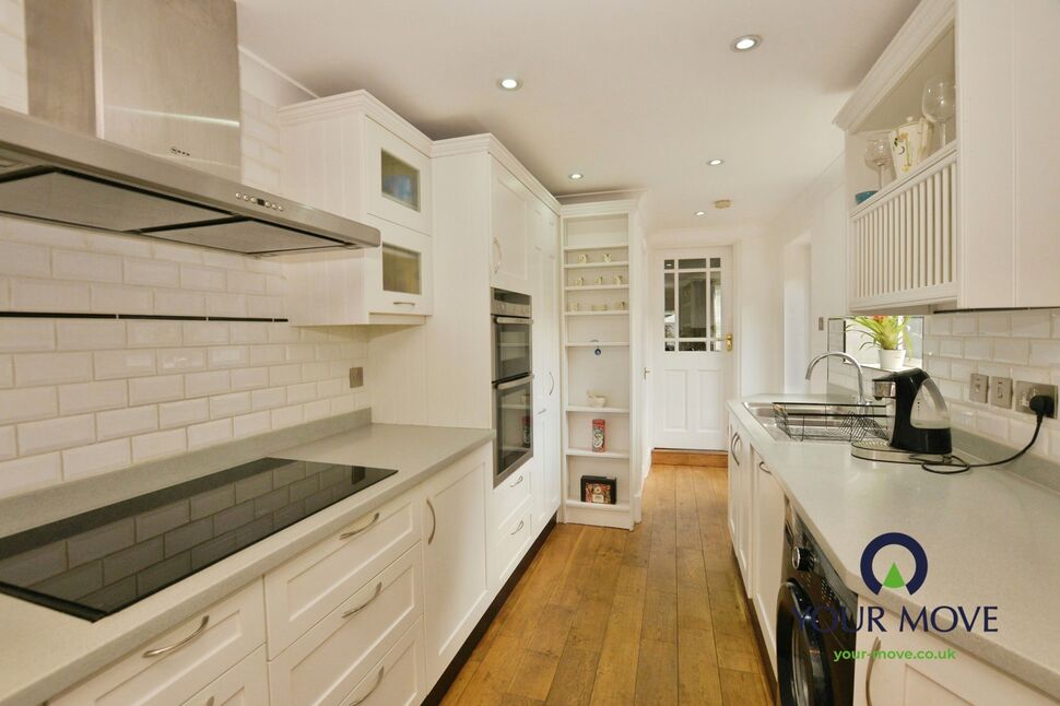 Kitchen / Snug