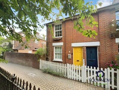 2 bedroom End Terrace House to rent