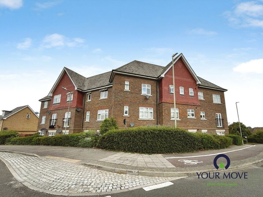 Main image of 2 bedroom Flat to rent, Gravelly Field, Ashford, Kent, TN23