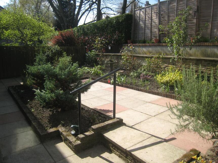 Attractive Enclosed Garden