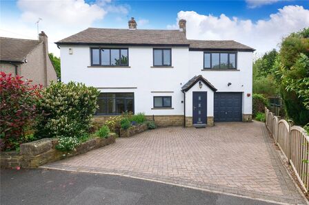 Walker Wood, 4 bedroom Detached House for sale, £625,000