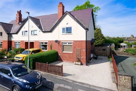 2 bedroom End Terrace House for sale