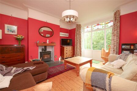 Park Mount Avenue, 4 bedroom Semi Detached House for sale, £379,950