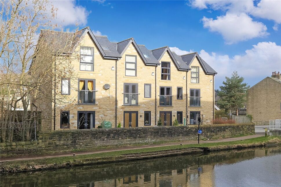 3 bedroom Mid Terrace House for sale, Dockfield Road, Shipley, BD17 £