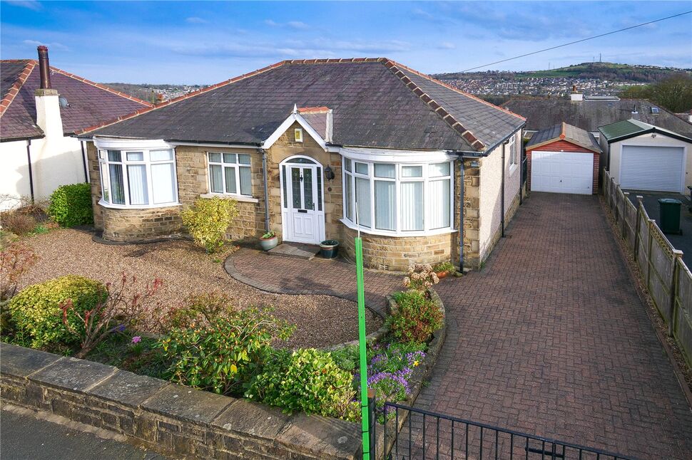 3 bedroom Detached Bungalow for sale, Temple Rhydding Drive, Baildon, BD17 £349,950