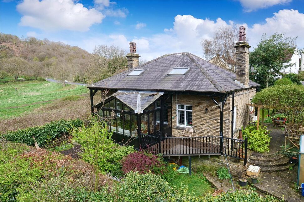 3 bedroom Detached Bungalow for sale, Temple Rhydding Drive, Baildon
