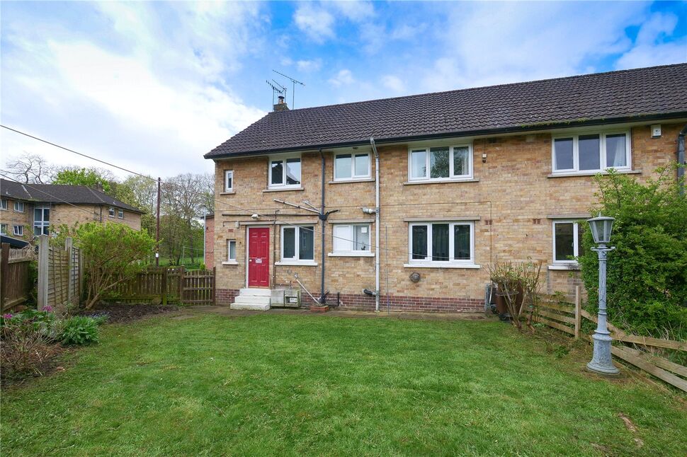 2 bedroom Flat for sale, Glenwood Avenue, Baildon, BD17 £99,950