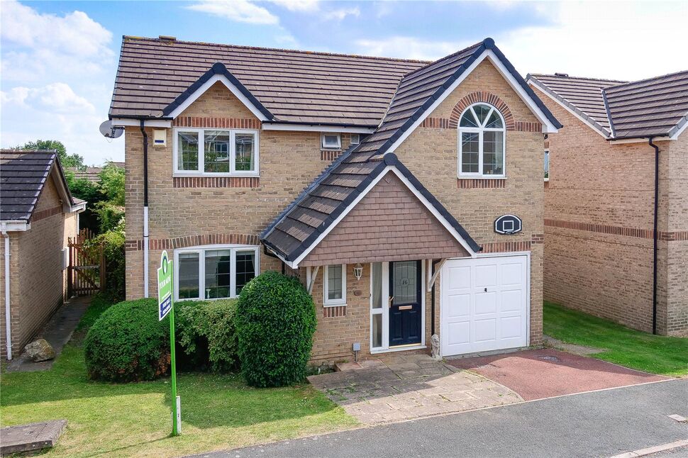 Main image of 4 bedroom Detached House for sale, Oakleigh View, West Lane, Shipley, BD17