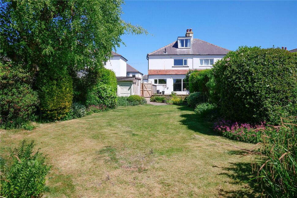 4 bedroom Semi Detached House for sale