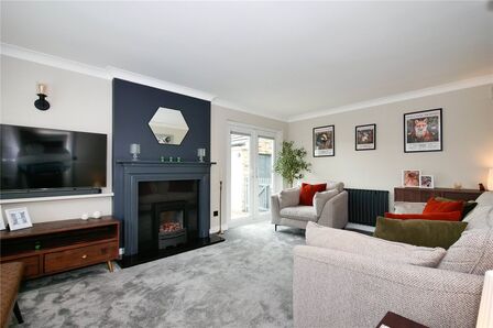 Heatherside, 3 bedroom Detached House for sale, £410,000