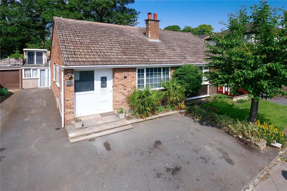 Main image of 2 bedroom Semi Detached Bungalow to rent, Hollin Head, Baildon, West Yorkshire, BD17