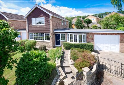 4 bedroom Link Detached House for sale