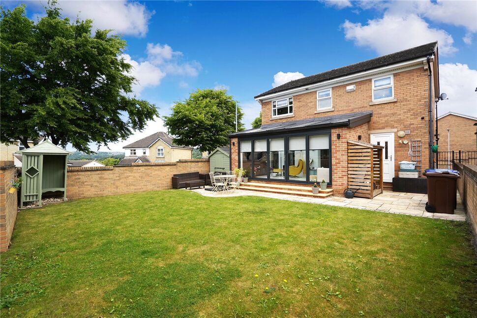 Main image of 4 bedroom Detached House for sale, Roundhead Fold, Apperley Bridge, West Yorkshire, BD10