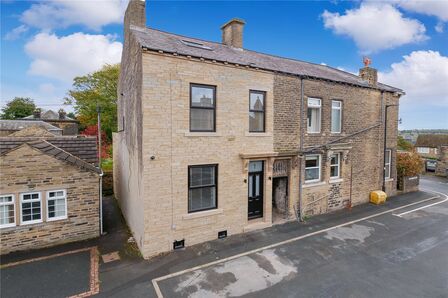 3 bedroom End Terrace House for sale