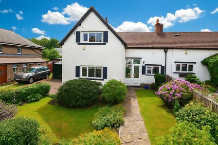 Westmoor Avenue, 4 bedroom End Terrace House for sale, £350,000