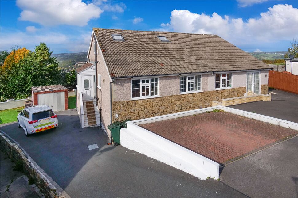 Main image of 4 bedroom Semi Detached House for sale, West View Avenue, Shipley, West Yorkshire, BD18