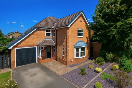 Highmoor Walk, 4 bedroom Detached House for sale, £469,950