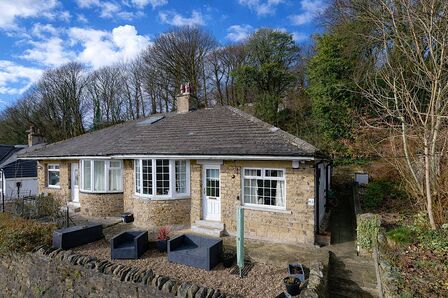 2 bedroom Semi Detached Bungalow for sale