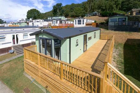 Glen Road, 2 bedroom Detached Property for sale, £84,000