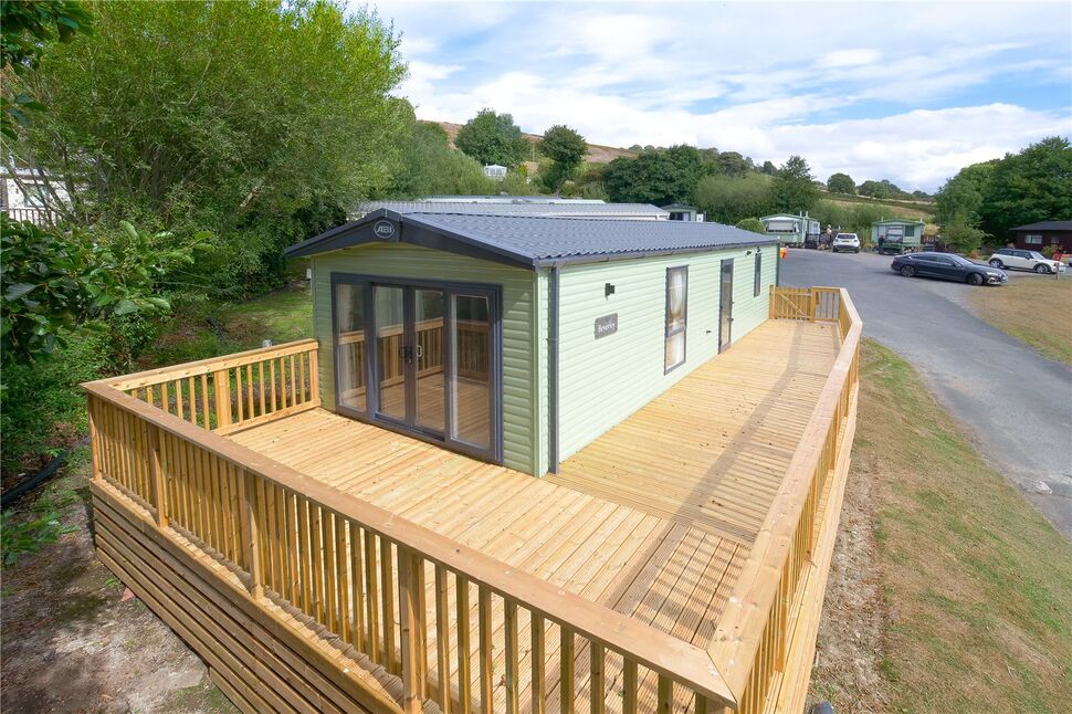 Main image of 2 bedroom Detached Property for sale, Glen Road, Baildon, West Yorkshire, BD17