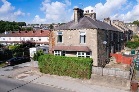 3 bedroom End Terrace House for sale